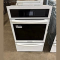 Frigidaire - 24" Single Gas Wall Oven with Air Fry - GCWG2438AW
